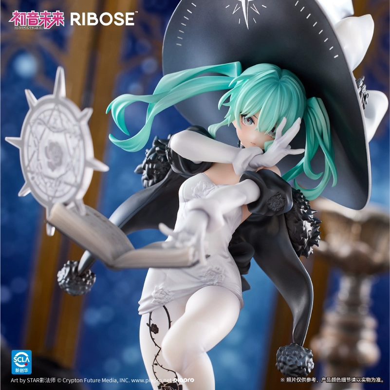 Mô Hình Hatsune Miku Fantasia Witch Ver. – Dòng RISE UP+ -Chính Hãng RIBOSE