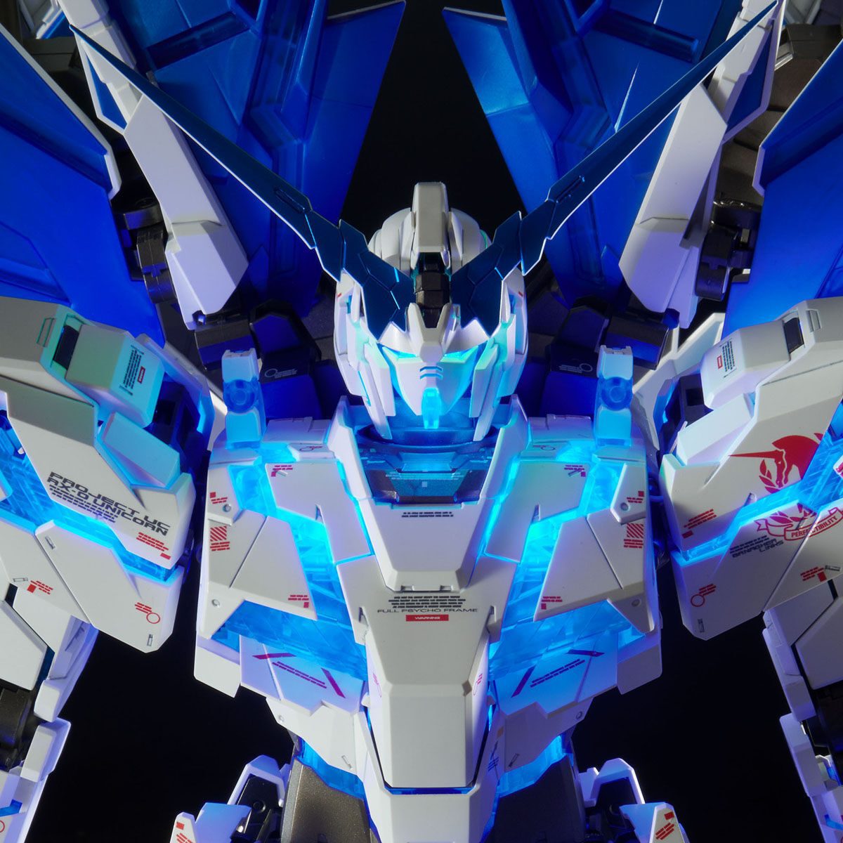 PG 1/60 RX-0 UNICORN GUNDAM PERFECTIBILITY – Chính hãng P-Bandai